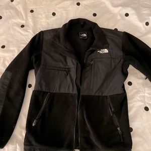 Black men’s Denali jacket
